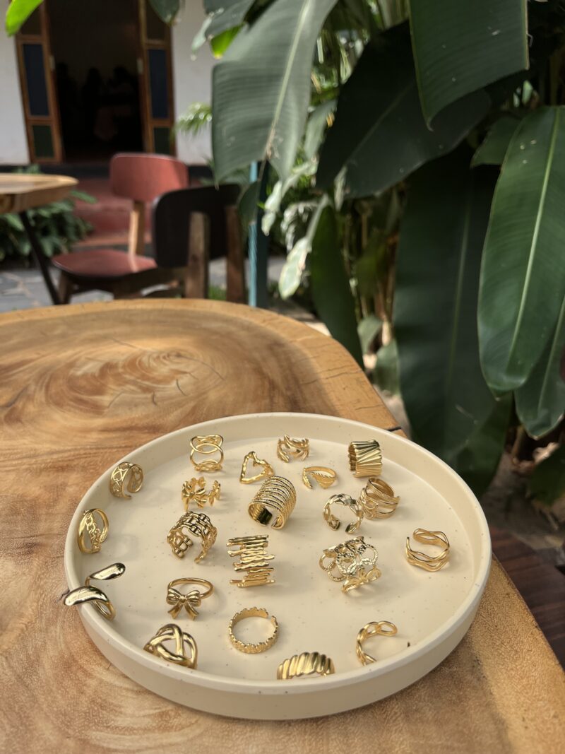 Giggling Rings